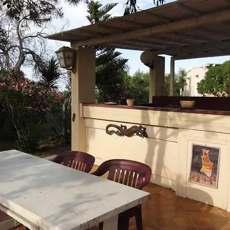 One Bedroom House With Sea View And Garden At 1 Km Away From The Lampedusa